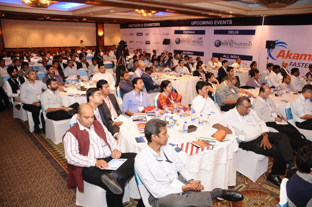 corporate events service 1000x1000